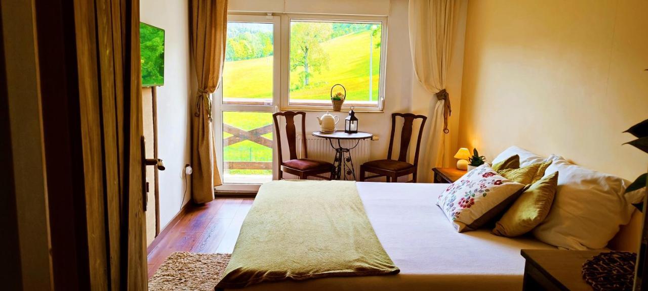 Gorski Widok Karpacz Apartamenty I Pokoje- Salon Kominkowy Kültér fotó